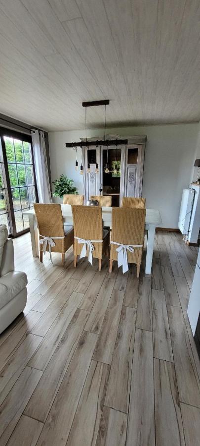 Maison De Campagne Bièvre Eksteriør billede